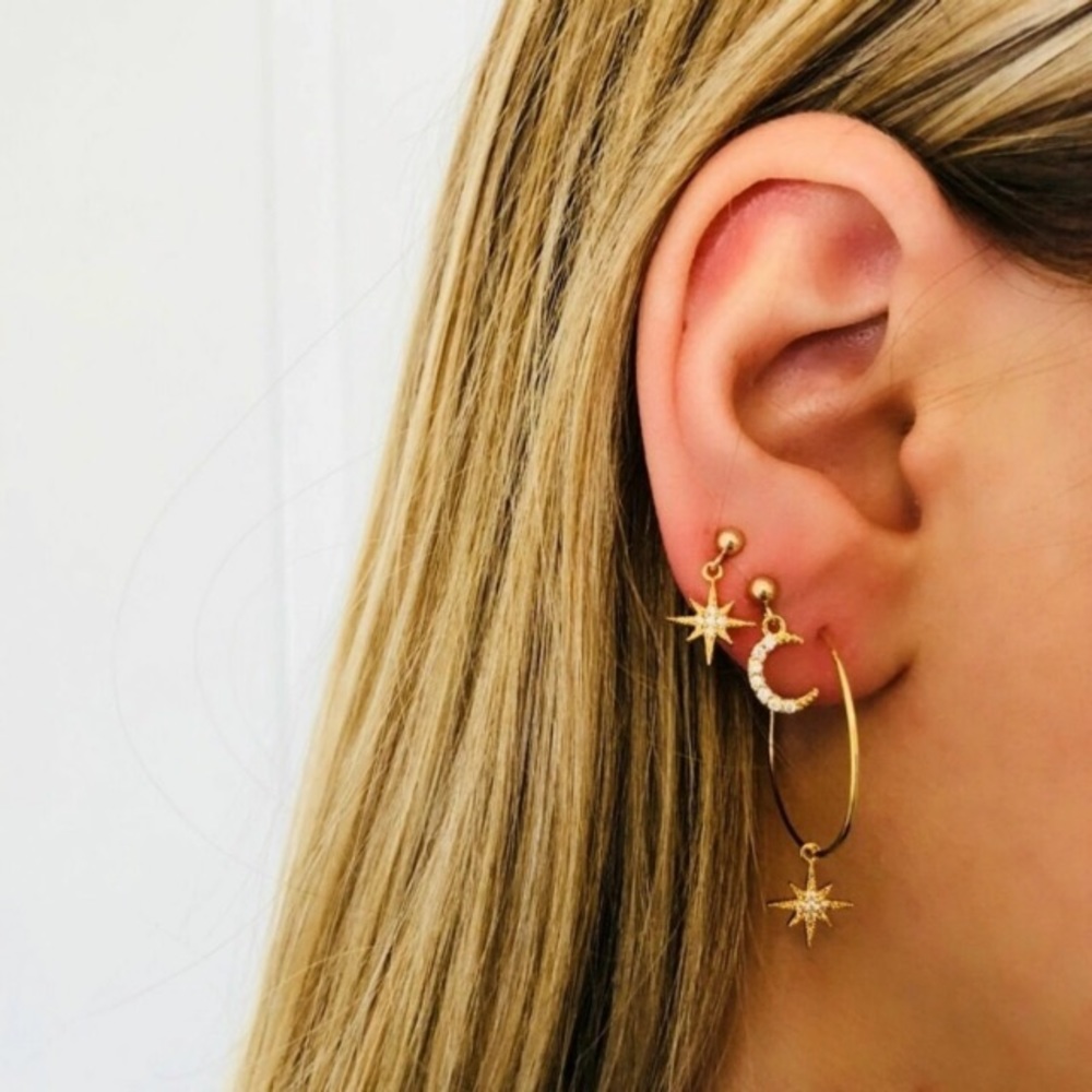 NEW!๐๐๐GOLDEN SUN ๐ & ๐ MOON HOOPS!๐๐๐LOVE - Picture 5 of 8